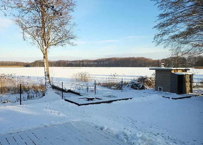 Okno Na Wode- Caloroczne Domy Z Linia Brzegowa Jeziora I Sauna