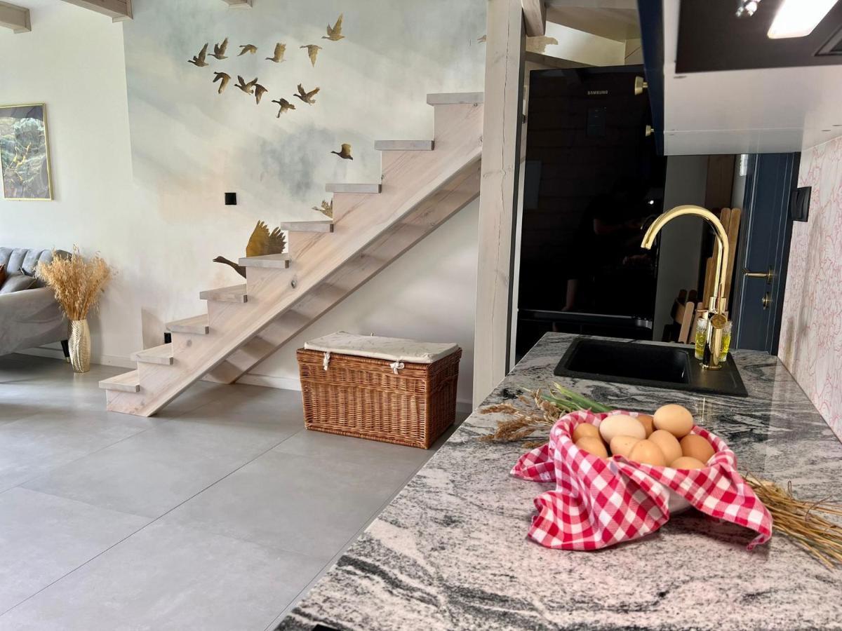 Okno Na Wode- Caloroczne Z Linia Brzegowa Jeziora I Sauna Holiday home *