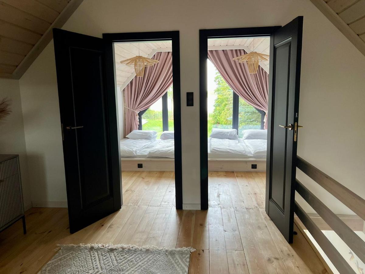 Okno Na Wode- Caloroczne Z Linia Brzegowa Jeziora I Sauna Holiday home *