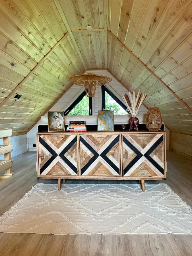 Okno Na Wode- Caloroczne Z Linia Brzegowa Jeziora I Sauna Holiday home *